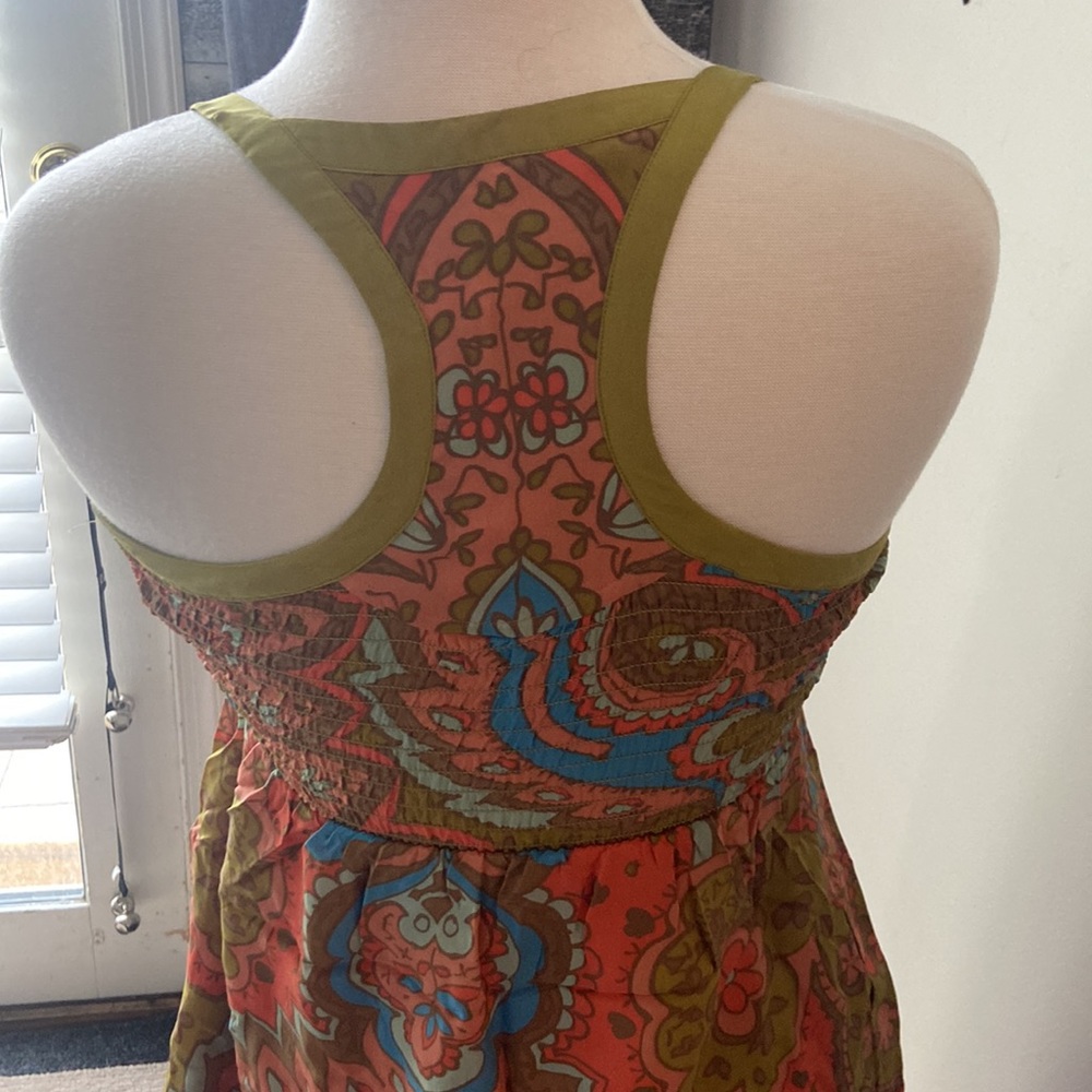 Patterned Halter Dress. - Picture 3 of 6